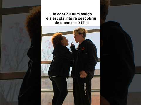 ELA VIVENDO UM PESADELO