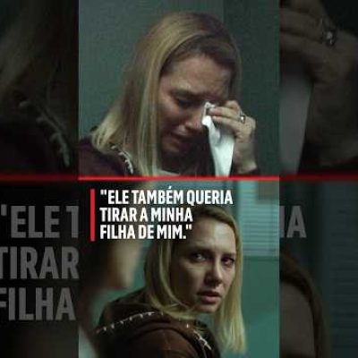 Elize Matsunaga chora para a polícia
